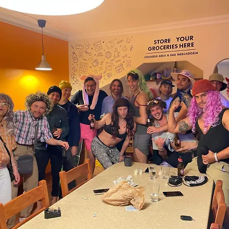 Хостел 33 - Youth 18 To 35 Only