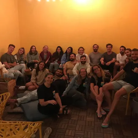 33hostel - Solo Traveller 18 To 35 Only 旅馆 巴勒尔
